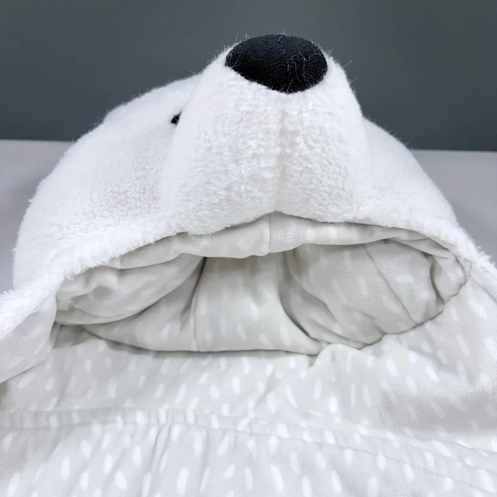 Pillowfort Polar Bear Hooded Wearable Blanket White Faux Fur Paw Pockets Kids